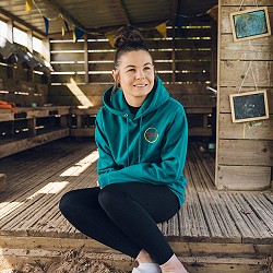 Danilelle Burke at Cylch Meithrin y Felinheli